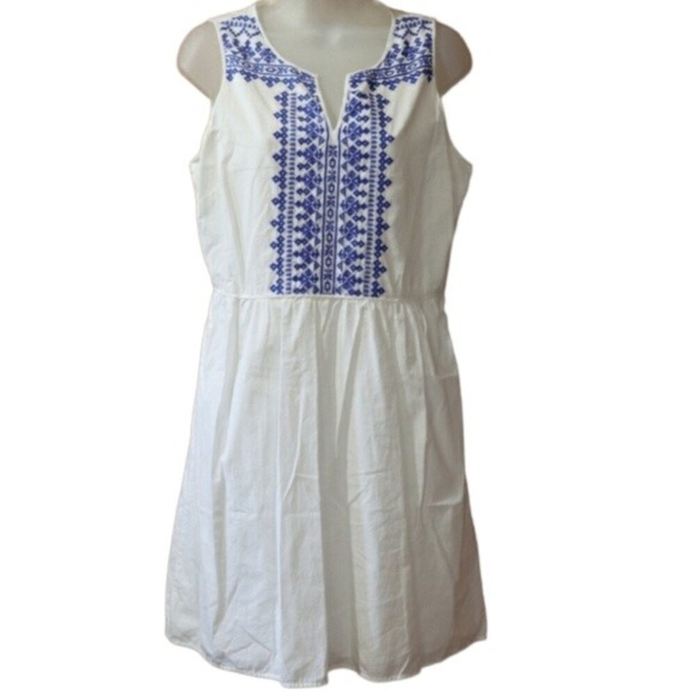 Vineyard Vines White & Blue Embroidered Fit & Flare Summer Dress Size 6